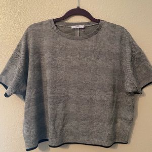 Zara cropped black and white patterned shirt